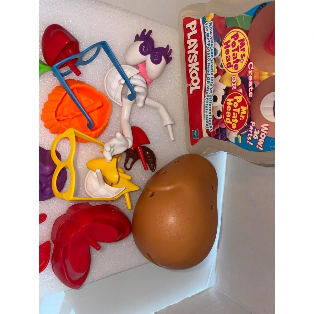 Vintage Playskool Silly Suitcase Mr. & Mrs. Potato Head Parts Lot